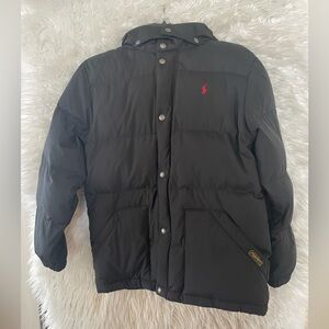 Polo Ralph Lauren Boys Black Down Puffer Jacket.
Size Large (14-16)